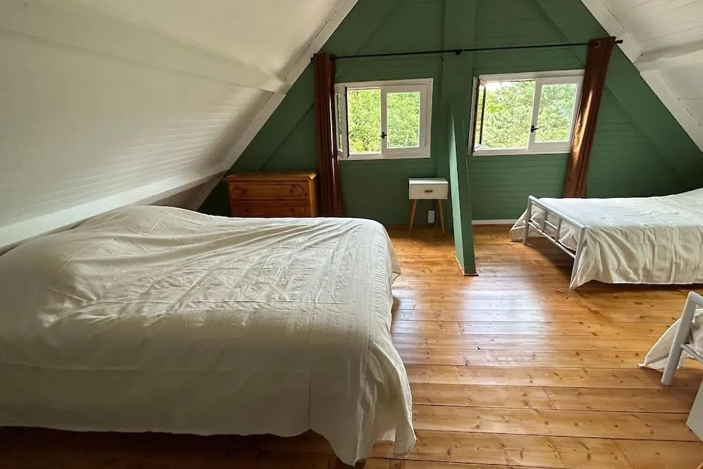 Chalet En Drome Provencale Roussas France